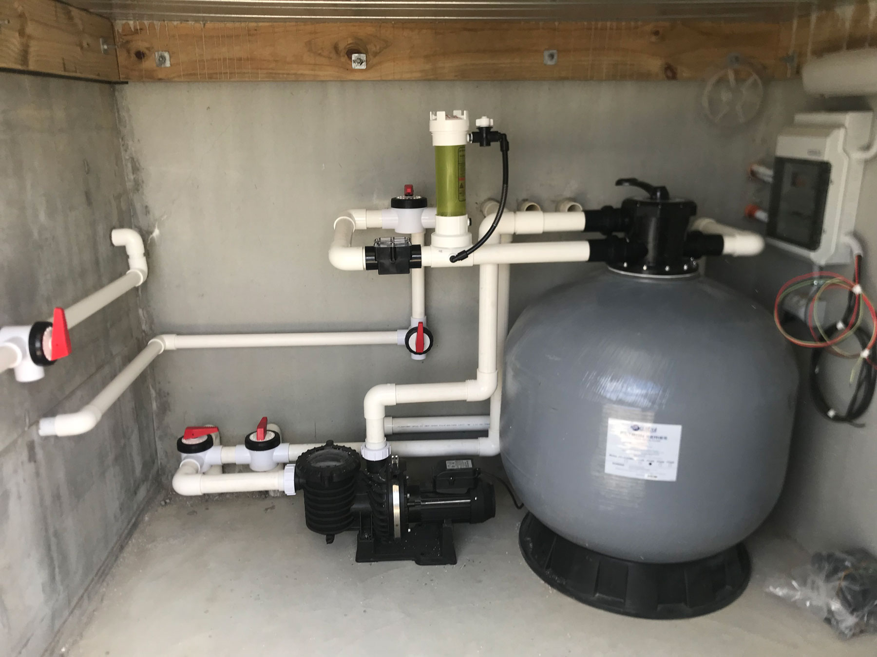 Pool Pump and Filtration System